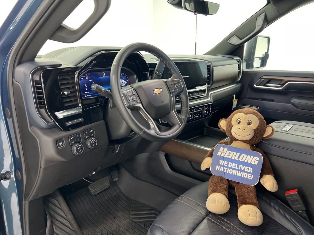 New 2025 Chevrolet Silverado 2500 High Country w/ Technology Package image 9