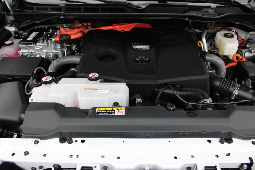 Used 2025 Toyota Sequoia Limited image 38