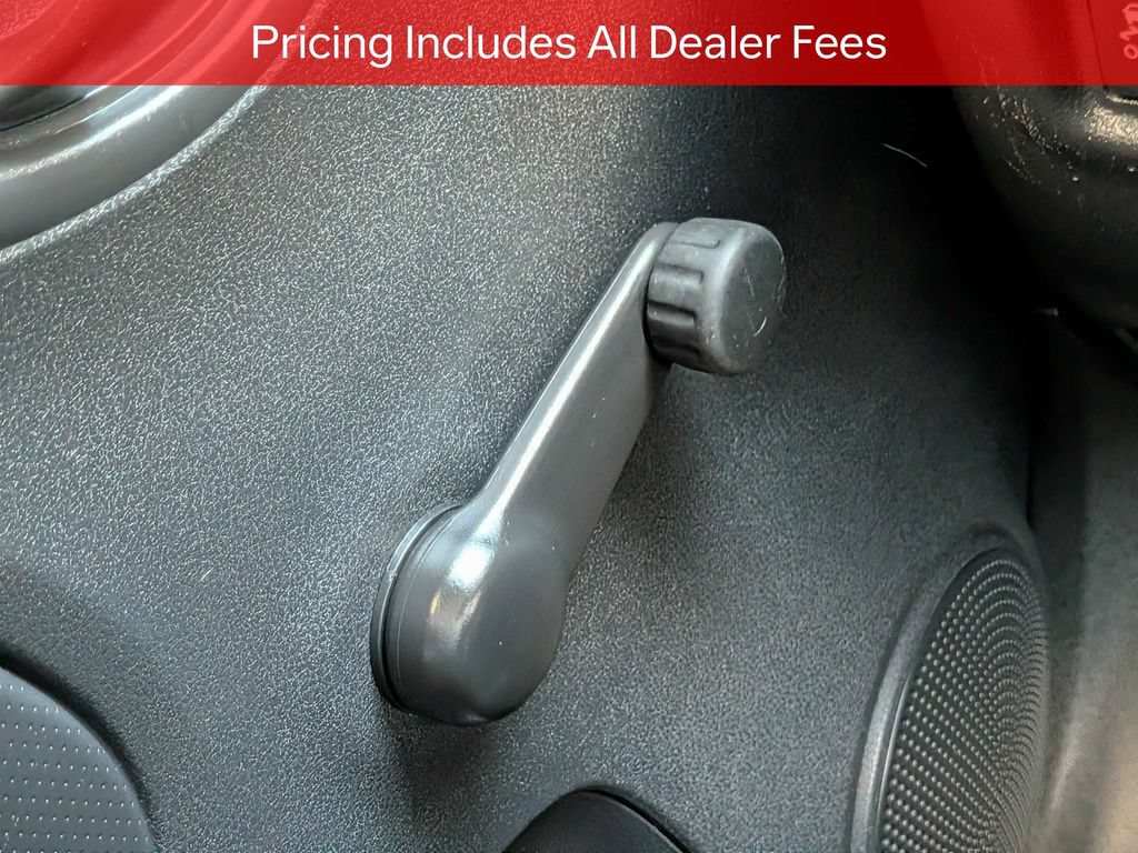 Used 2014 Nissan Versa Note S FWD image 24