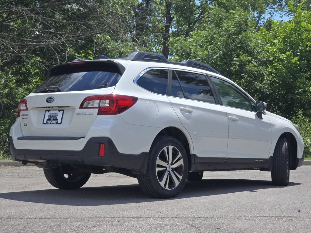 Used 2018 Subaru Outback 2.5i Limited AWD/4WD image 15
