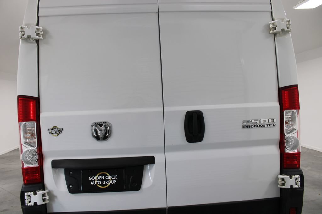 Used 2023 RAM ProMaster 2500 FWD image 8
