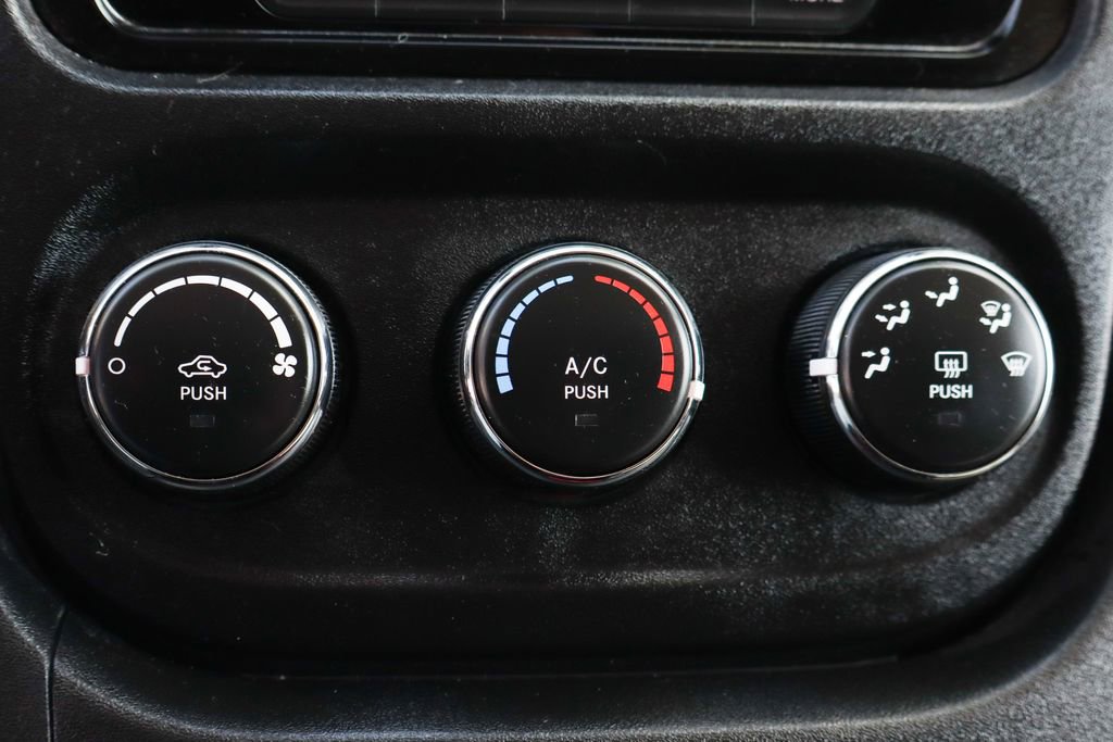 Used 2019 RAM ProMaster 1500 w/ Interior Convenience Group FWD image 32