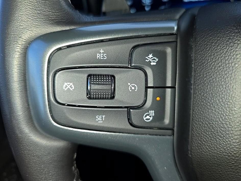 Used 2023 Chevrolet Silverado 1500 RST w/ Redline Edition image 16