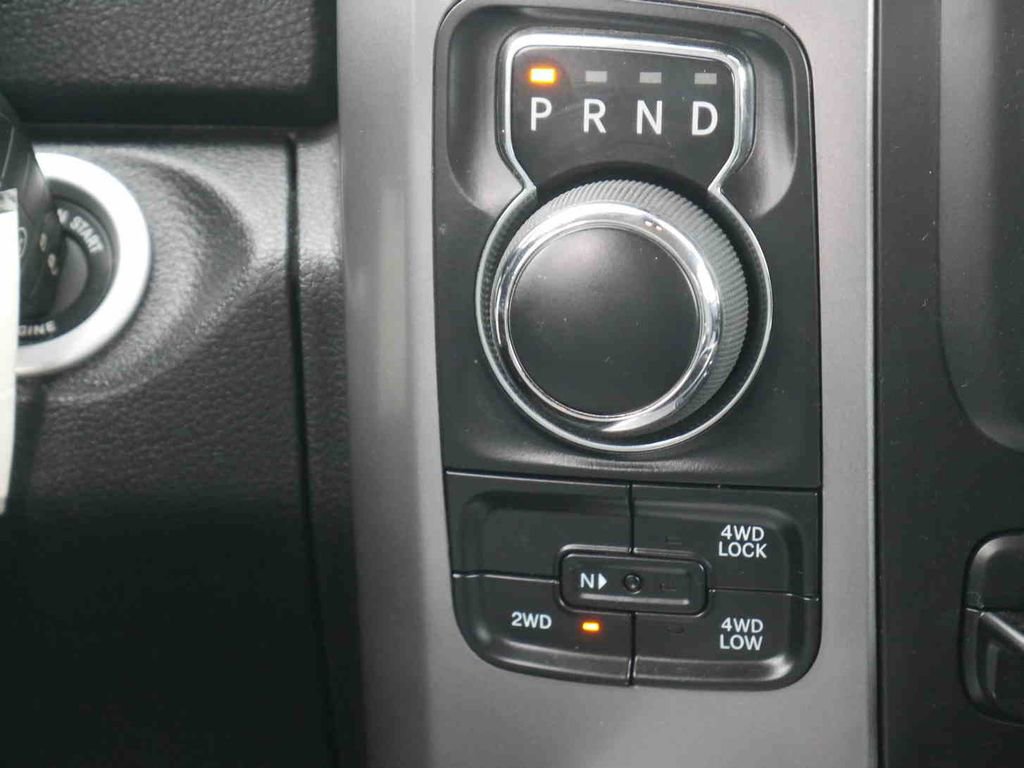 Used 2023 RAM 1500 Classic SLT w/ Electronics Convenience Group image 9