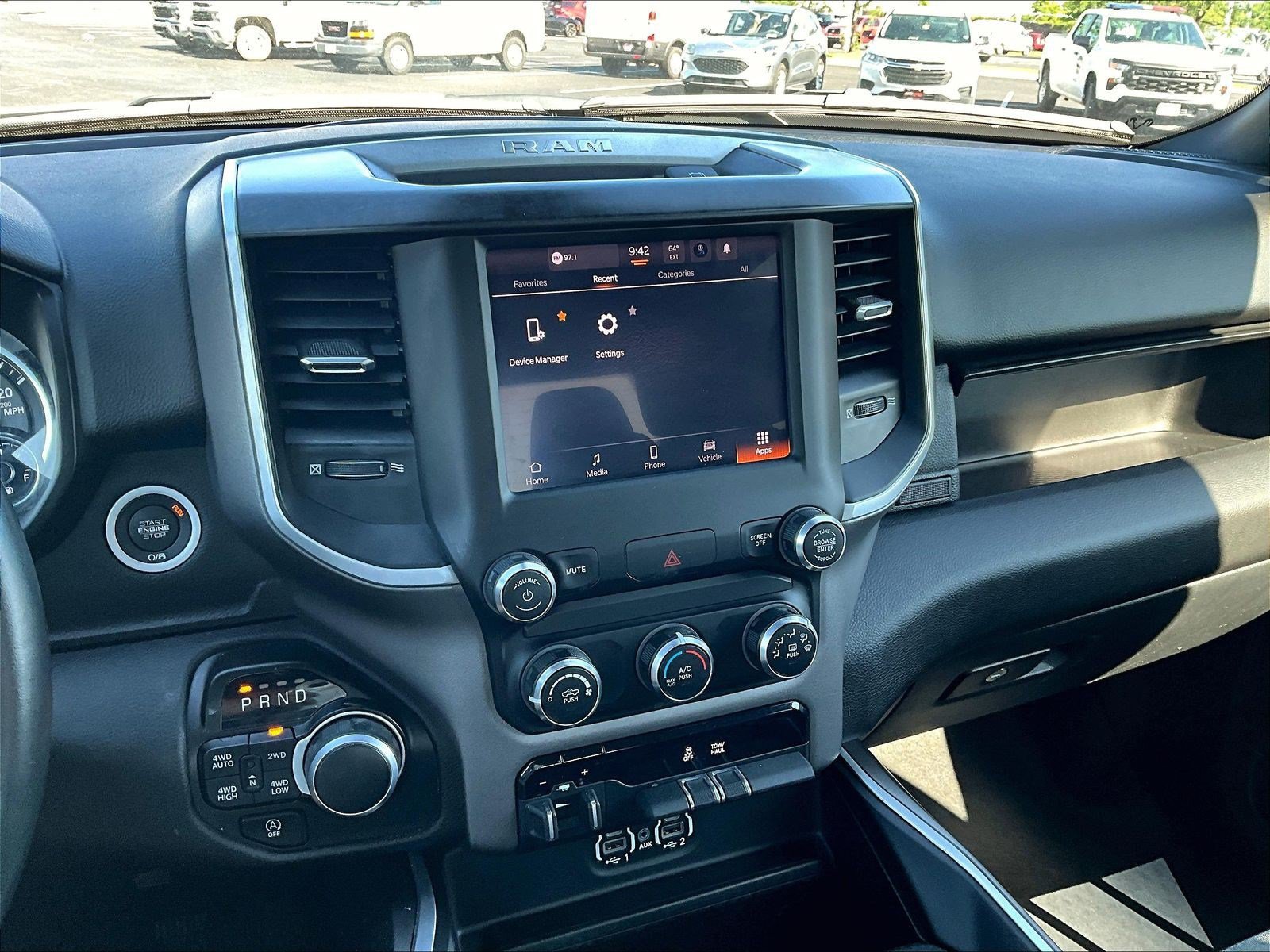 Used 2022 RAM 1500 Big Horn AWD/4WD image 16