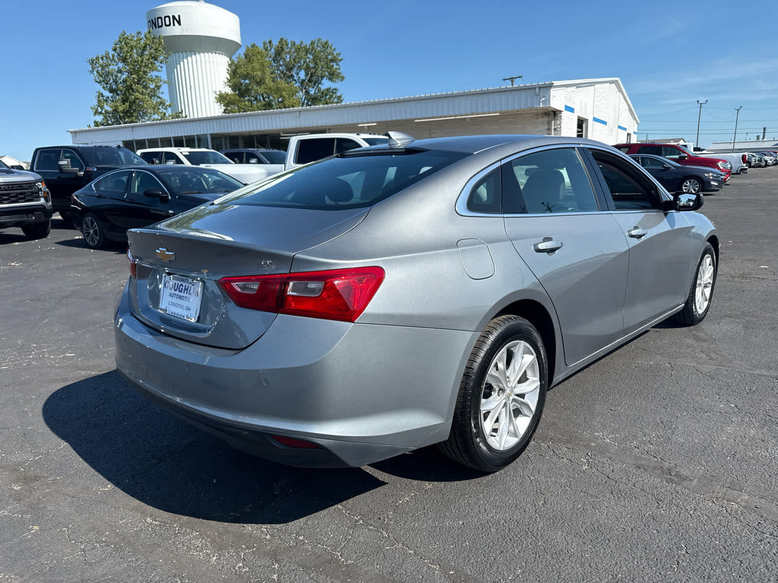 Certified 2025 Chevrolet Malibu LT FWD image 5