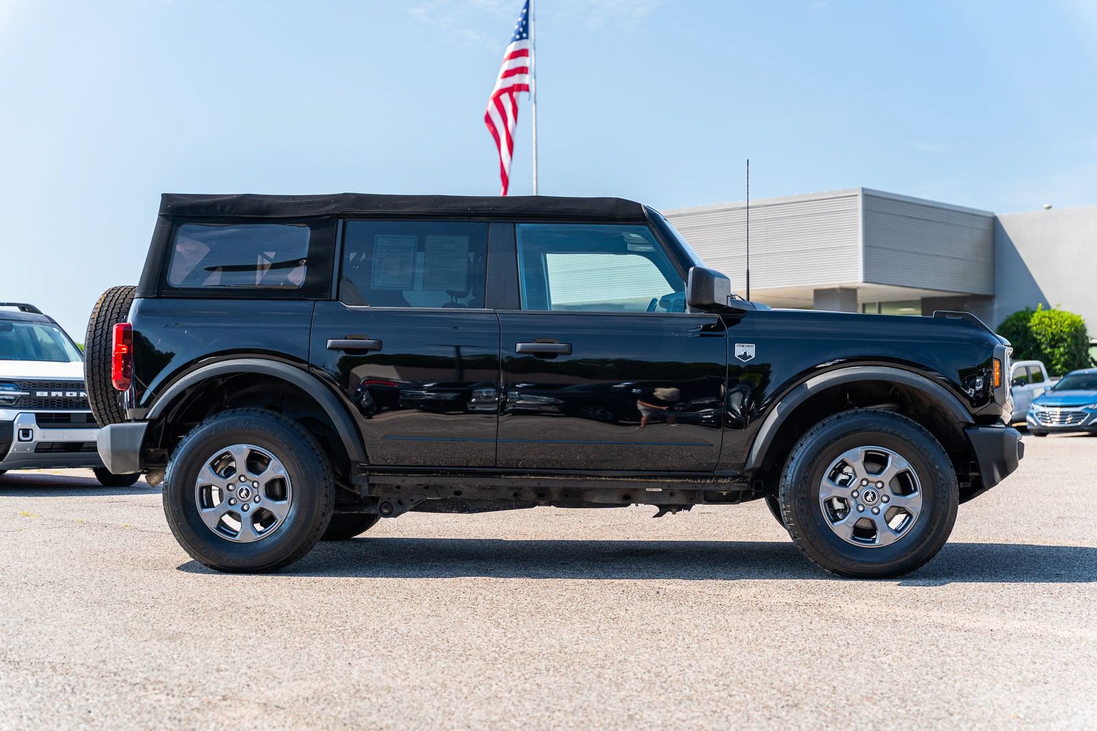 Certified 2022 Ford Bronco Big Bend AWD/4WD image 8