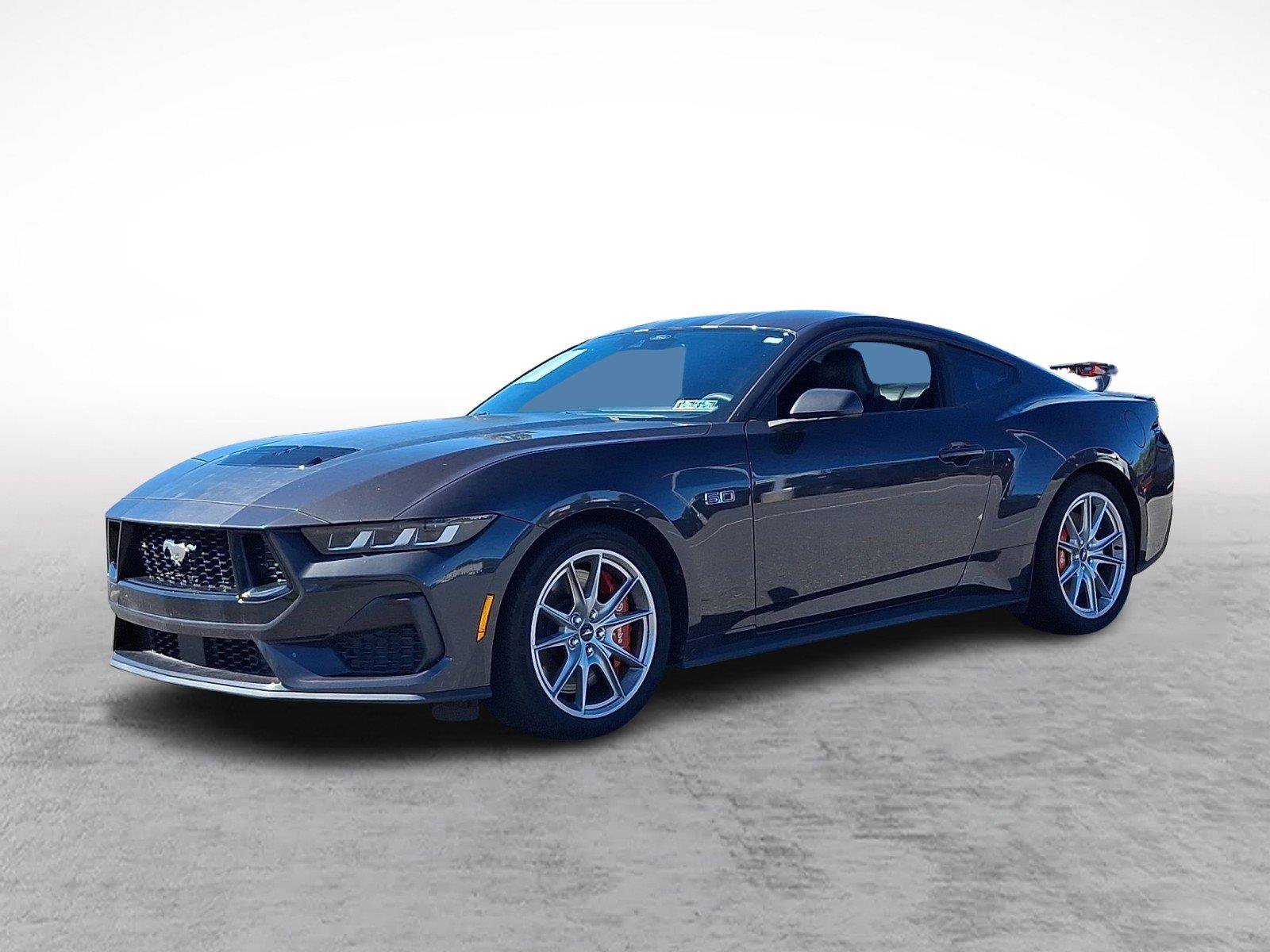 Used 2024 Ford Mustang GT Premium RWD image 3