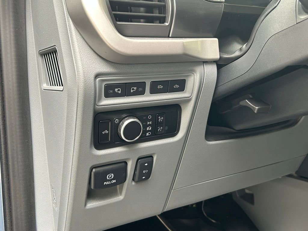 Used 2023 Ford F150 Lightning XLT w/ Equipment Group 312A High image 17