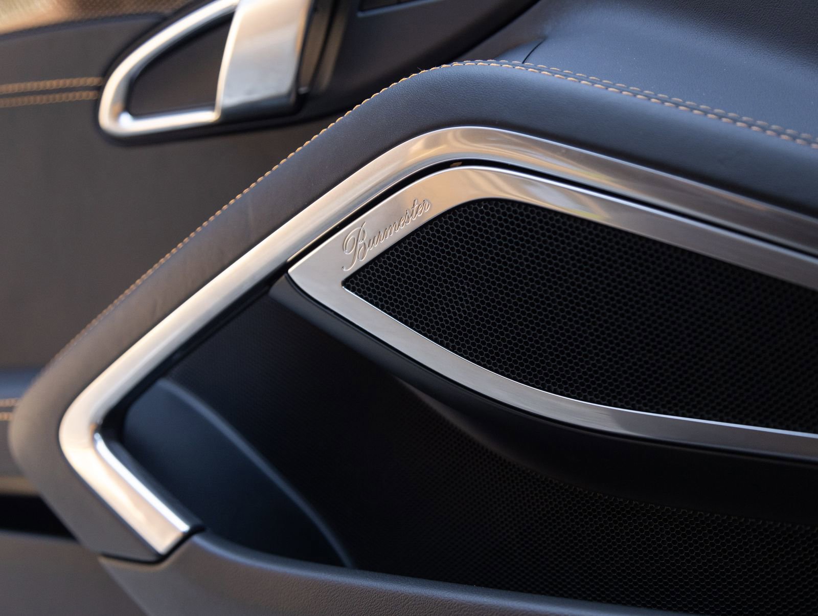 Certified 2018 Porsche 911 Turbo S image 21