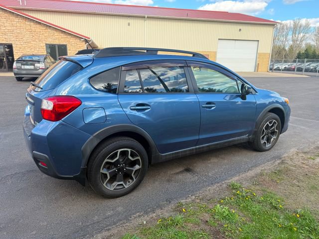 Used 2015 Subaru Crosstrek 2.0i Limited AWD/4WD image 4