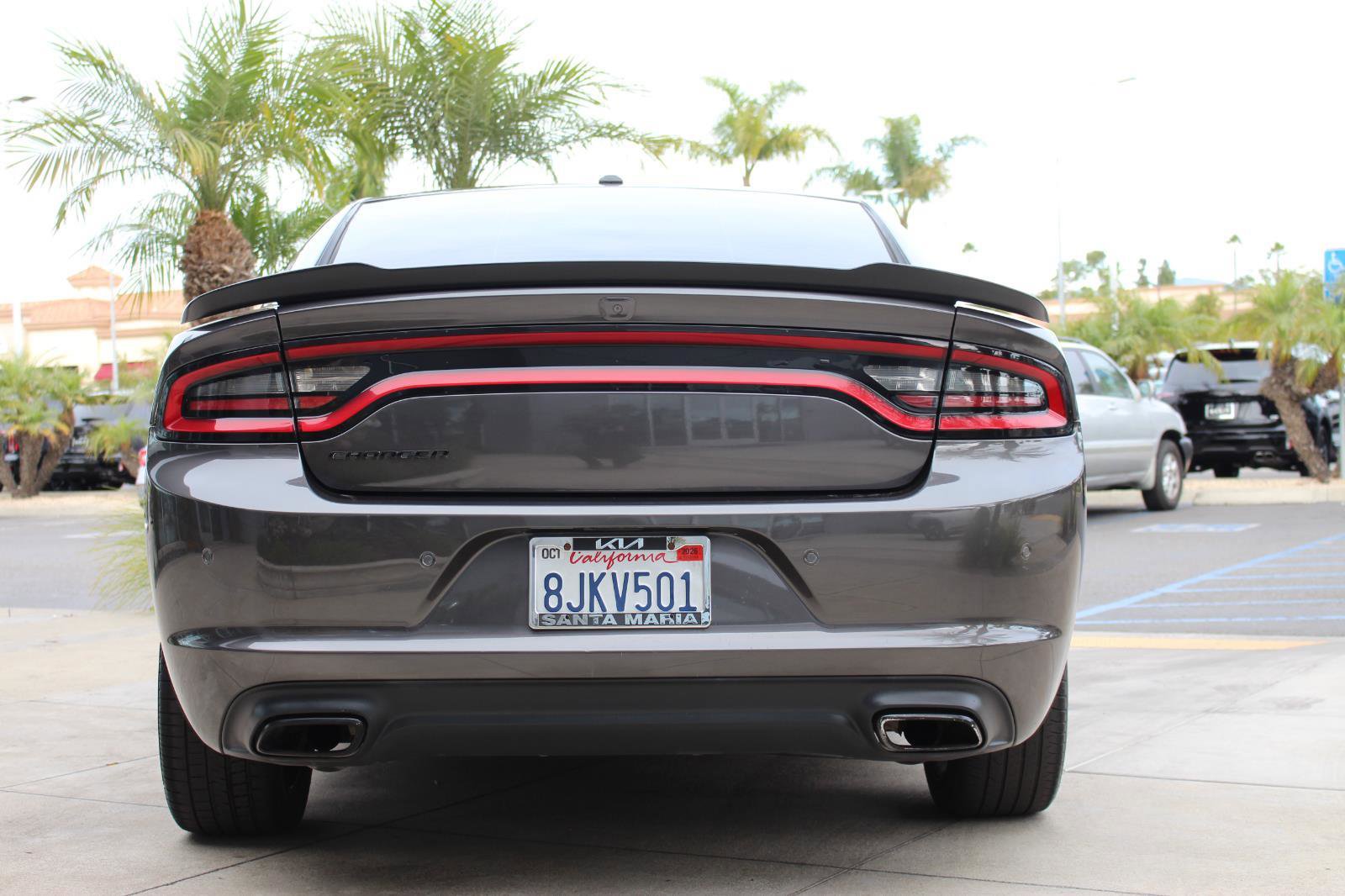 Used 2018 Dodge Charger SXT w/ Blacktop Package image 7