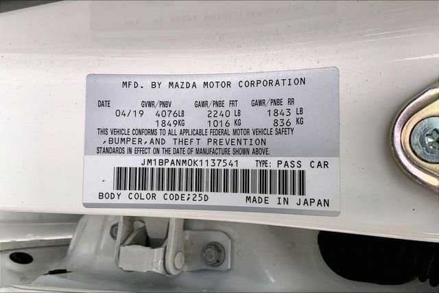 Used 2019 MAZDA MAZDA3 Hatchback w/ Premium Package image 31