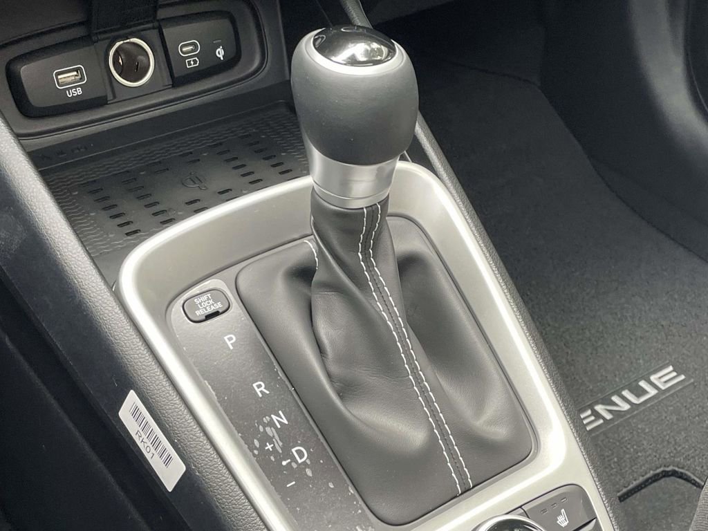 New 2026 Hyundai Venue SEL image 30