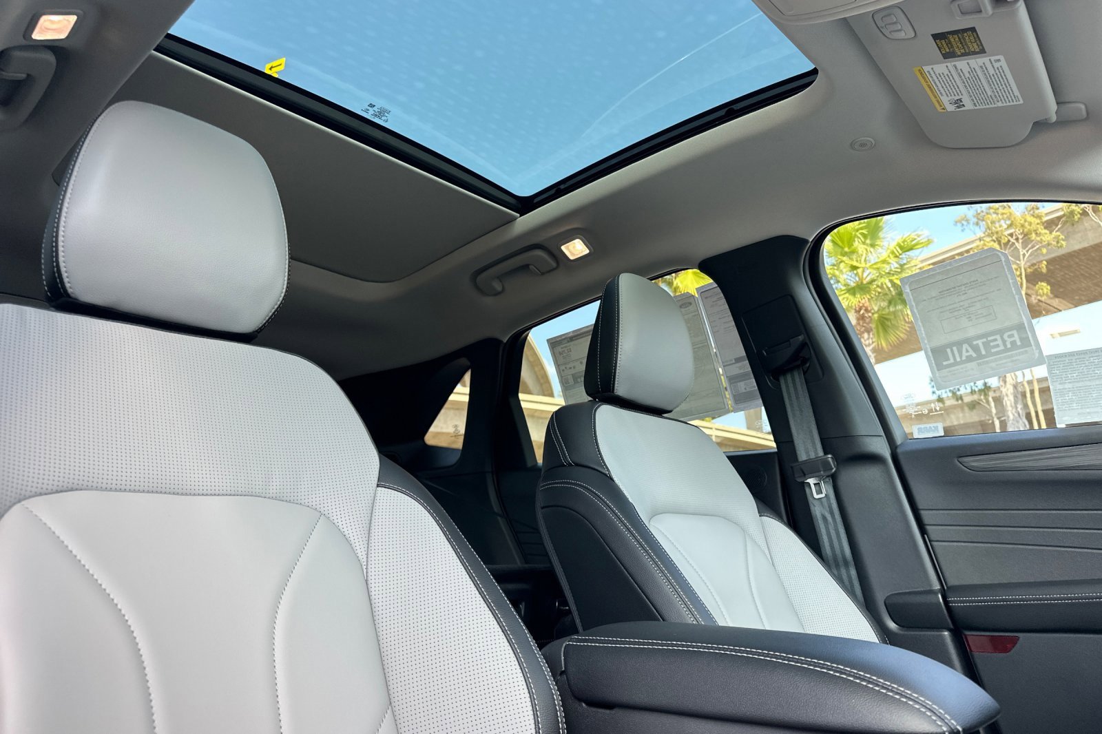 New 2025 Ford Escape Platinum w/ Premium Technology Package image 16