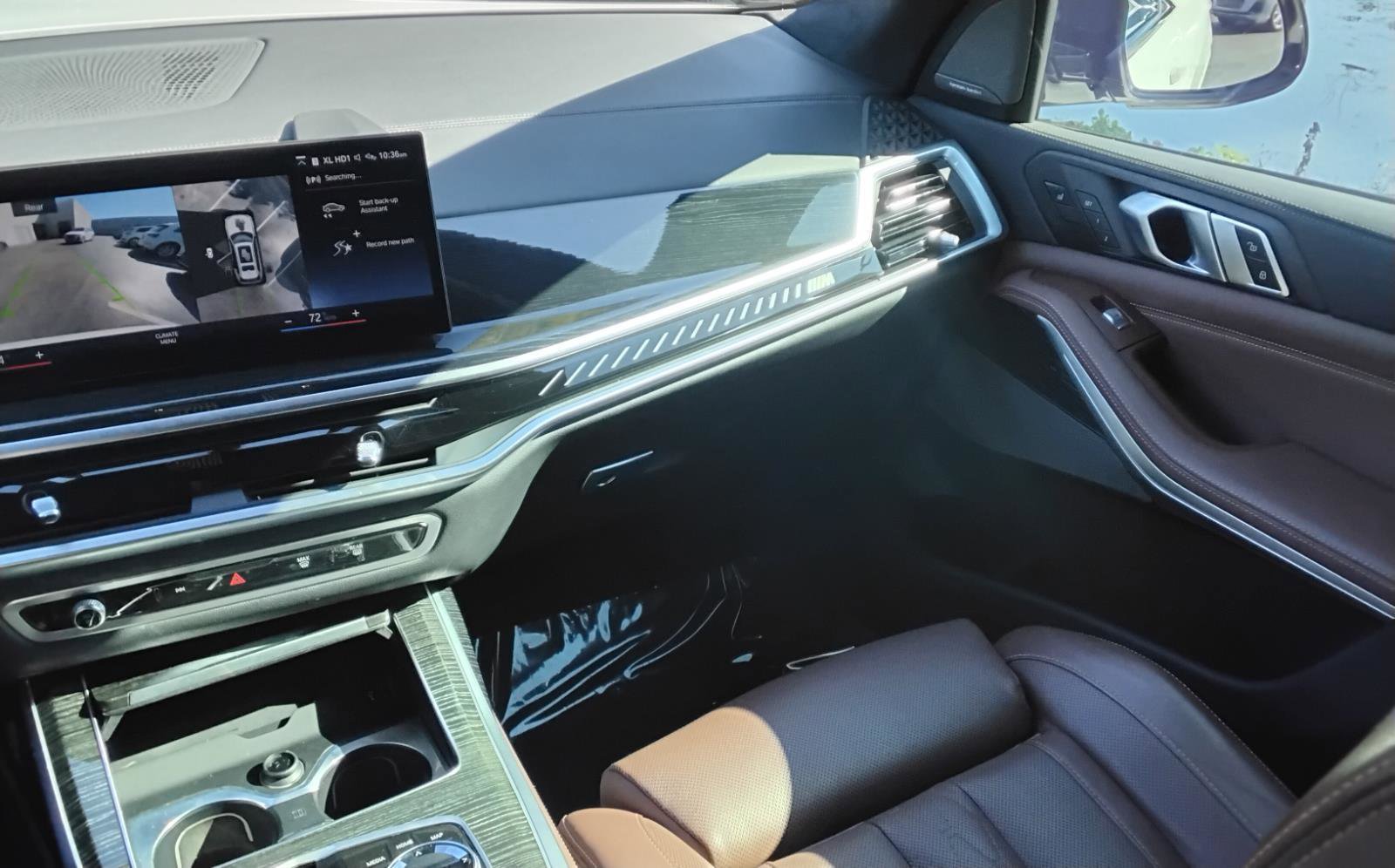 Used 2023 BMW X7 M60i w/ Executive Package image 22