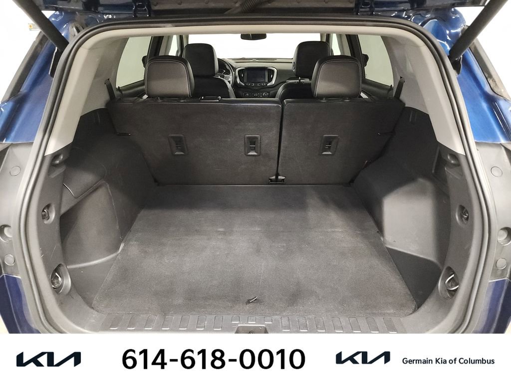 Used 2022 GMC Terrain SLT w/ Tech Package image 20