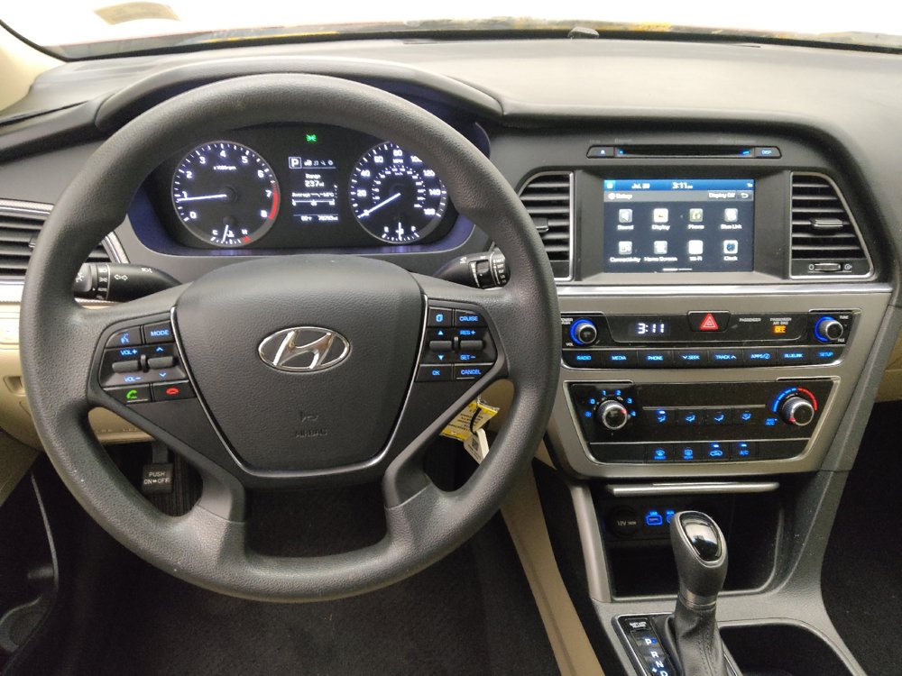 Used 2016 Hyundai Sonata SE FWD image 22