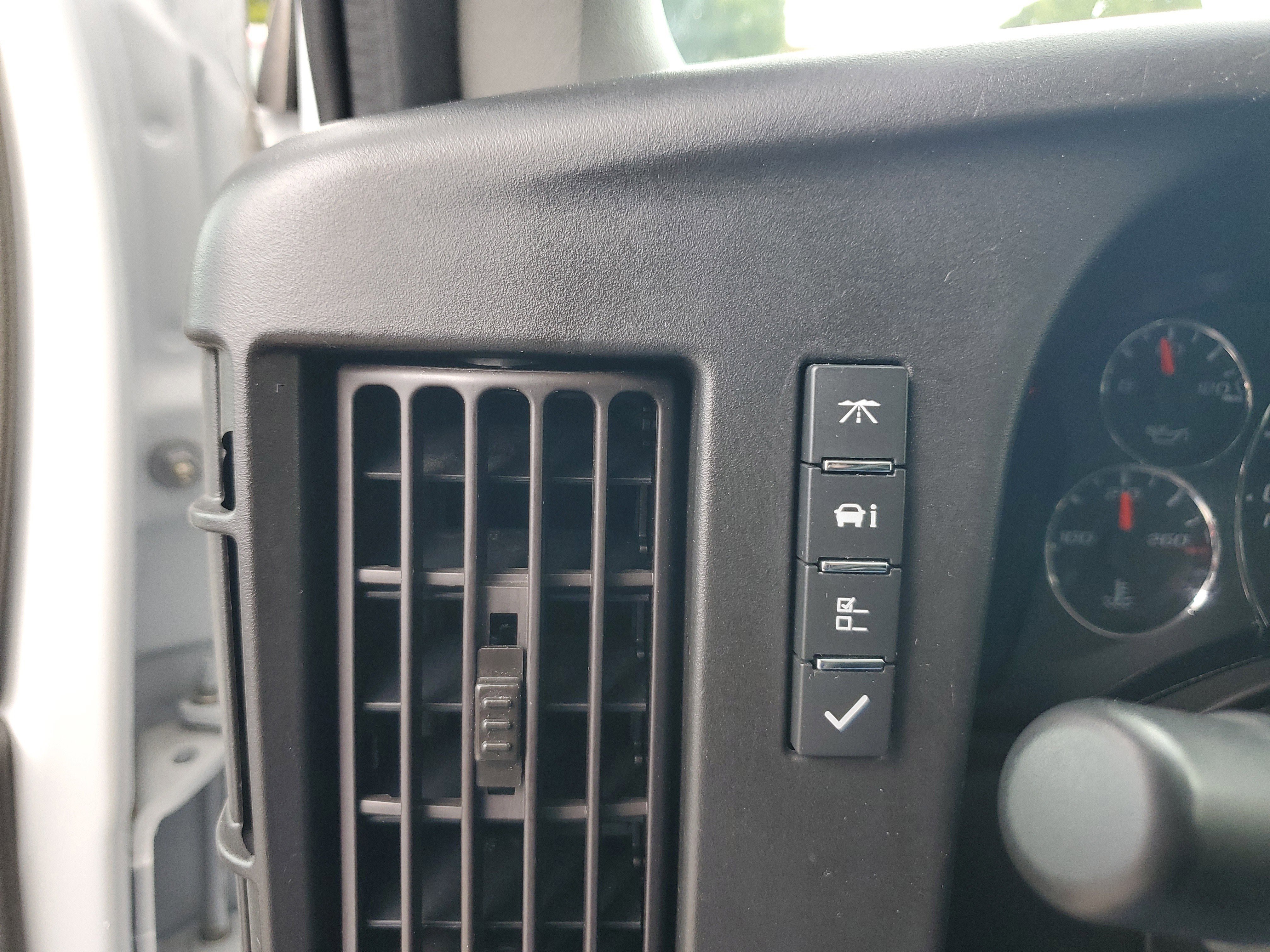 Used 2023 GMC Savana 2500 w/ Driver Convenience Package image 23