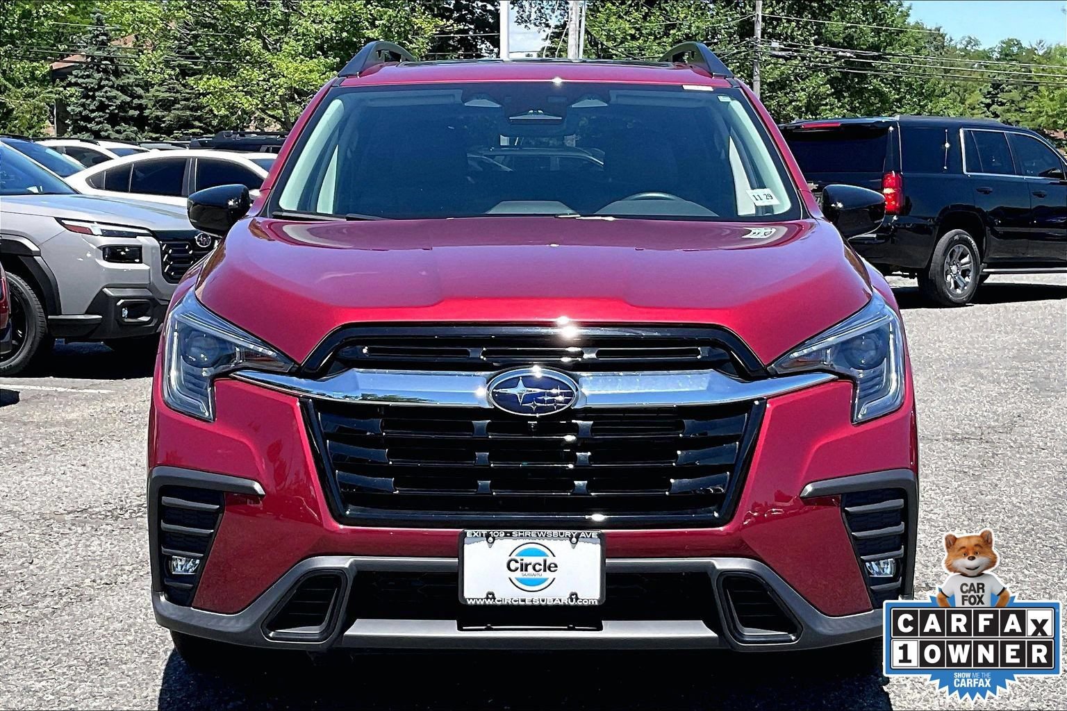 Certified 2025 Subaru Ascent Limited AWD/4WD image 3