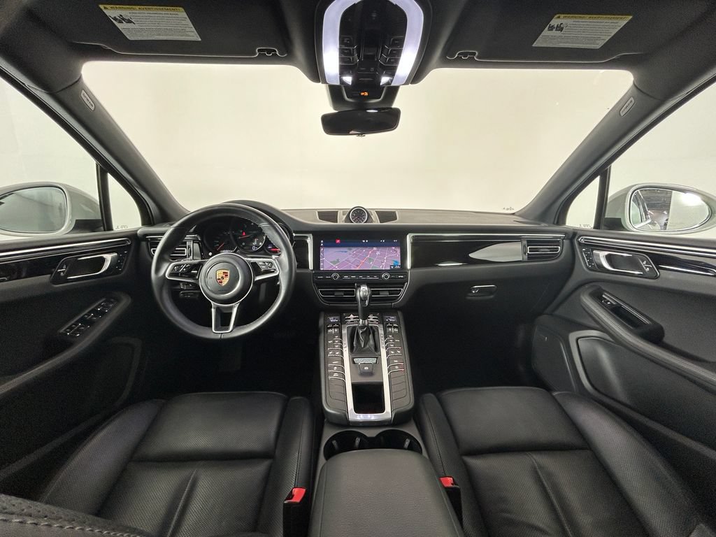 Certified 2019 Porsche Macan AWD/4WD image 13
