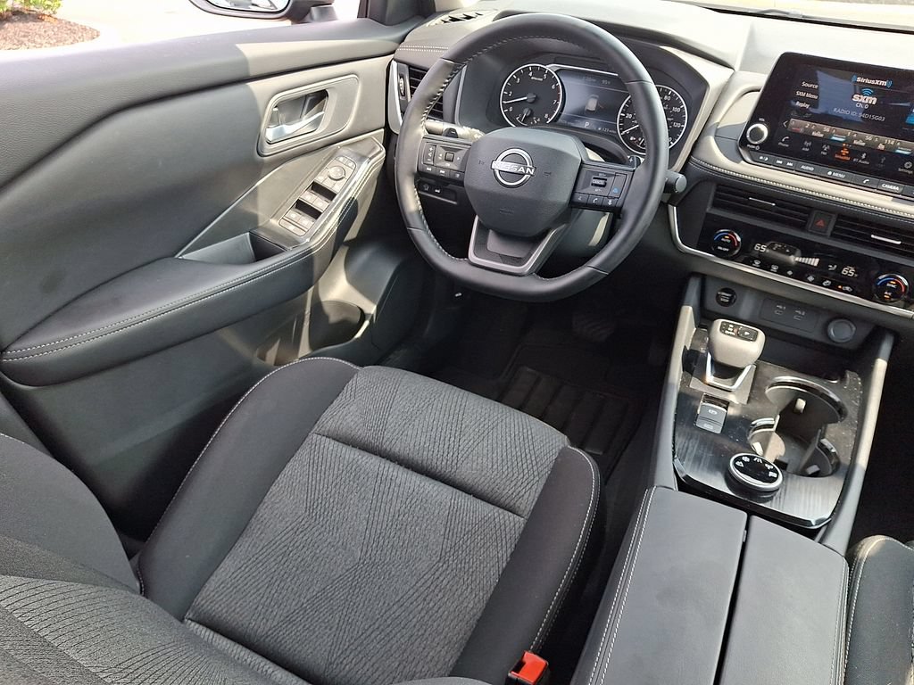 Used 2026 Nissan Rogue SV AWD/4WD image 15