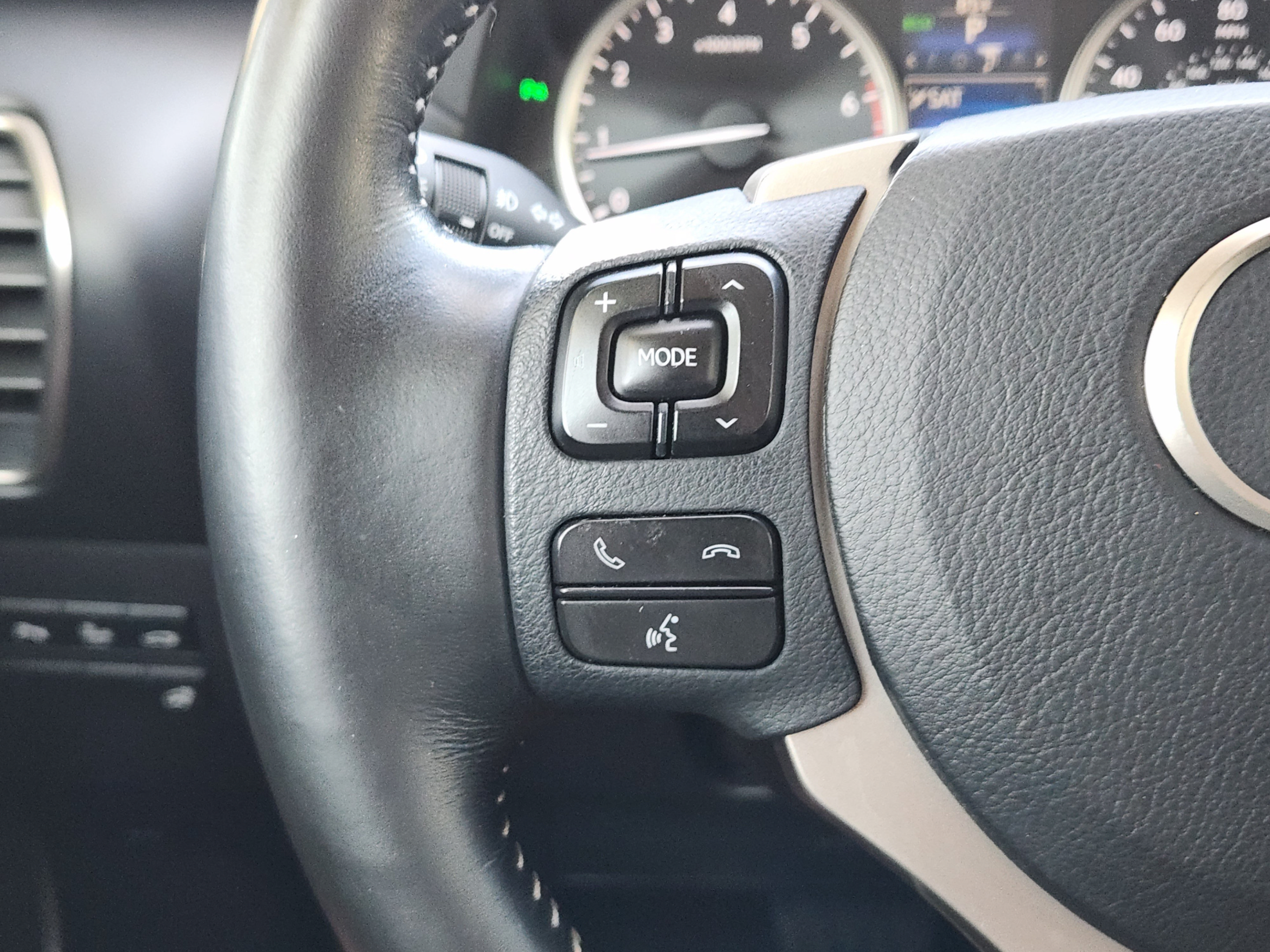 Used 2017 Lexus NX 200t FWD w/ Premium Package image 25