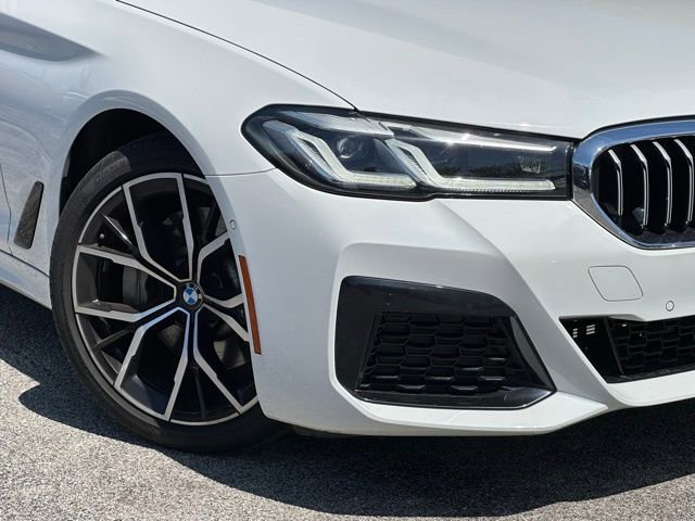 Used 2021 BMW 530i xDrive w/ M Sport Package AWD/4WD image 10