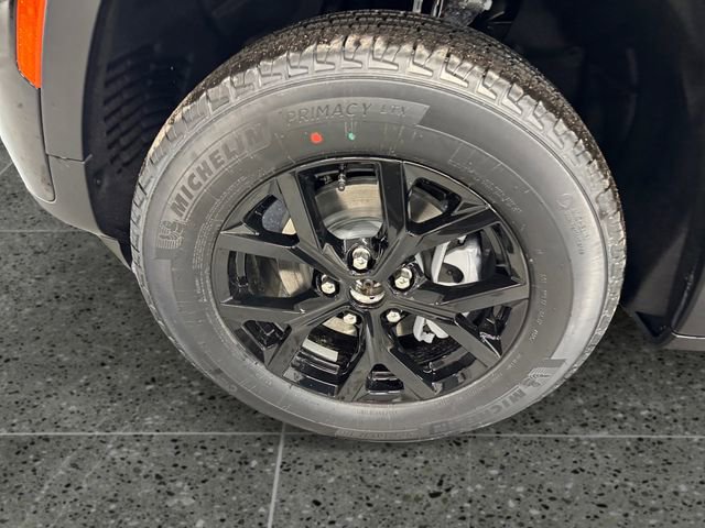 New 2026 Jeep Grand Cherokee Altitude image 27