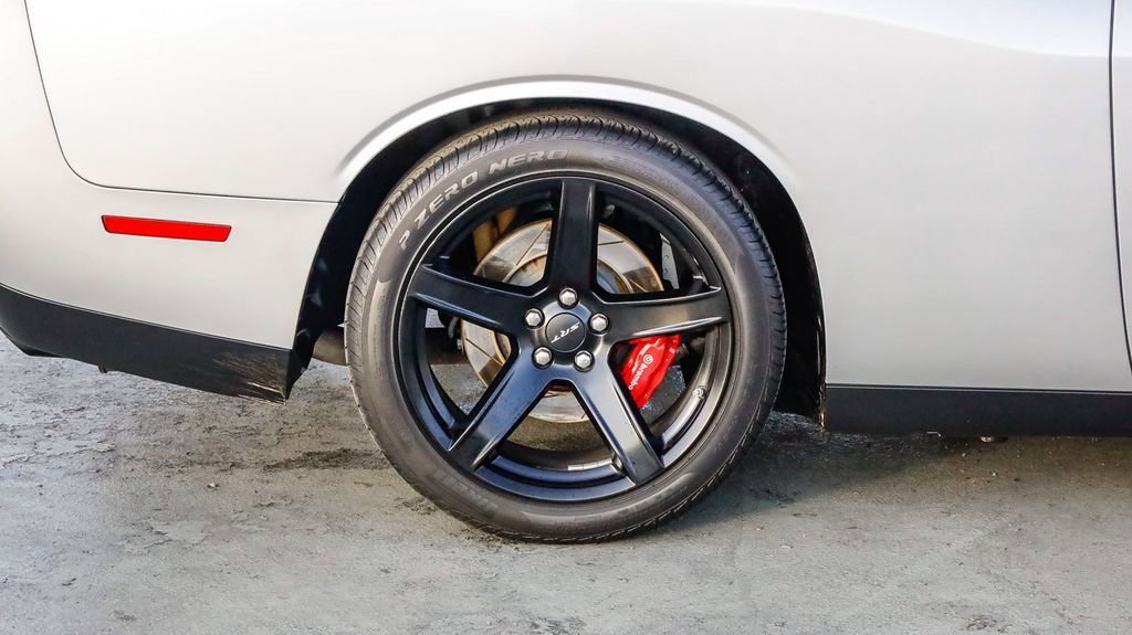 Used 2019 Dodge Challenger SRT Hellcat image 12