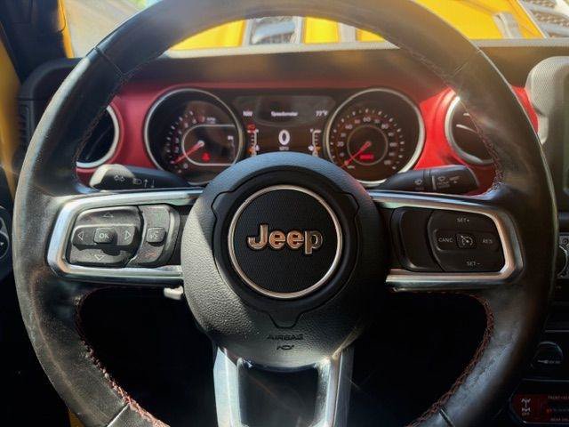 Used 2020 Jeep Wrangler Unlimited Rubicon w/ LED Lighting Group AWD/4WD image 18