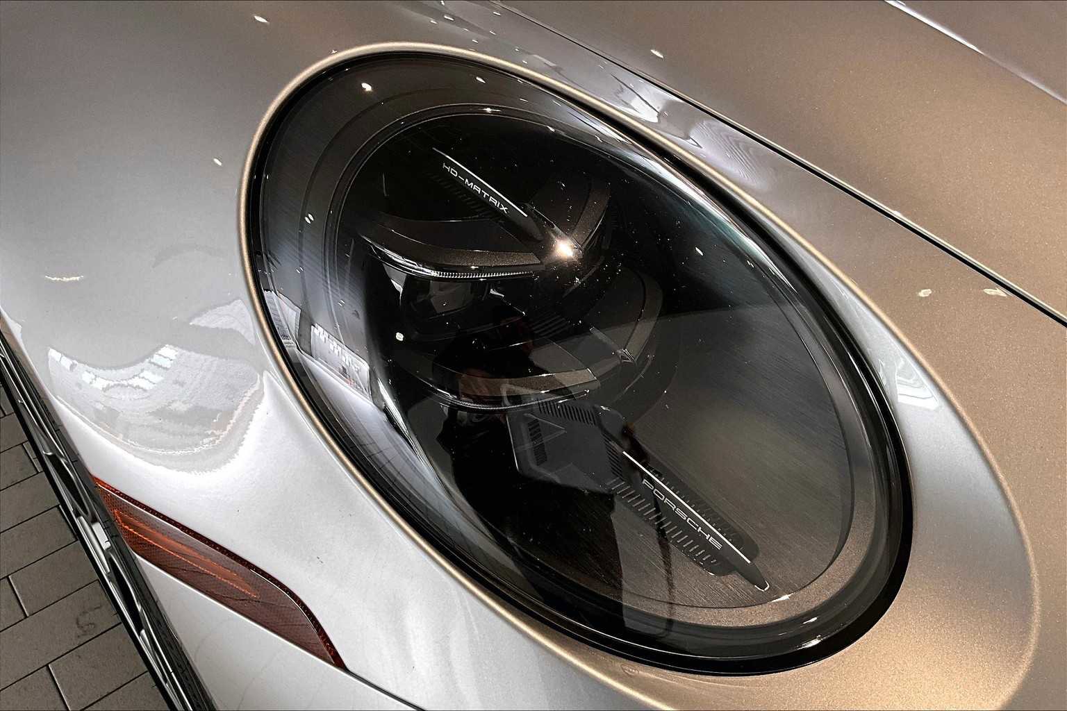 Used 2025 Porsche 911 Carrera image 15