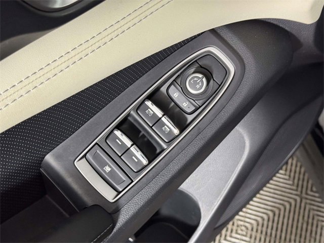 Used 2021 Subaru Ascent Limited image 18