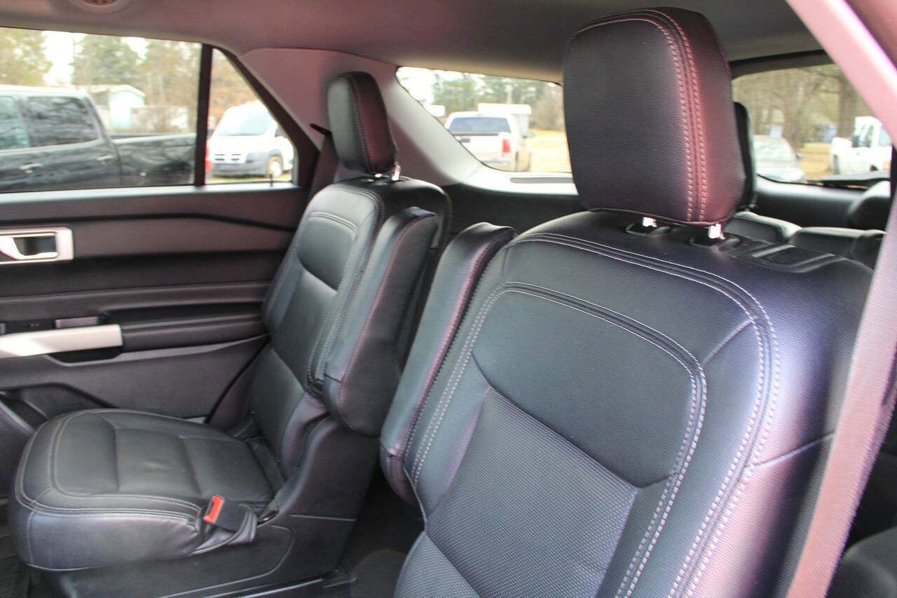 Used 2022 Ford Explorer XLT w/ Class IV Trailer Tow Package image 20