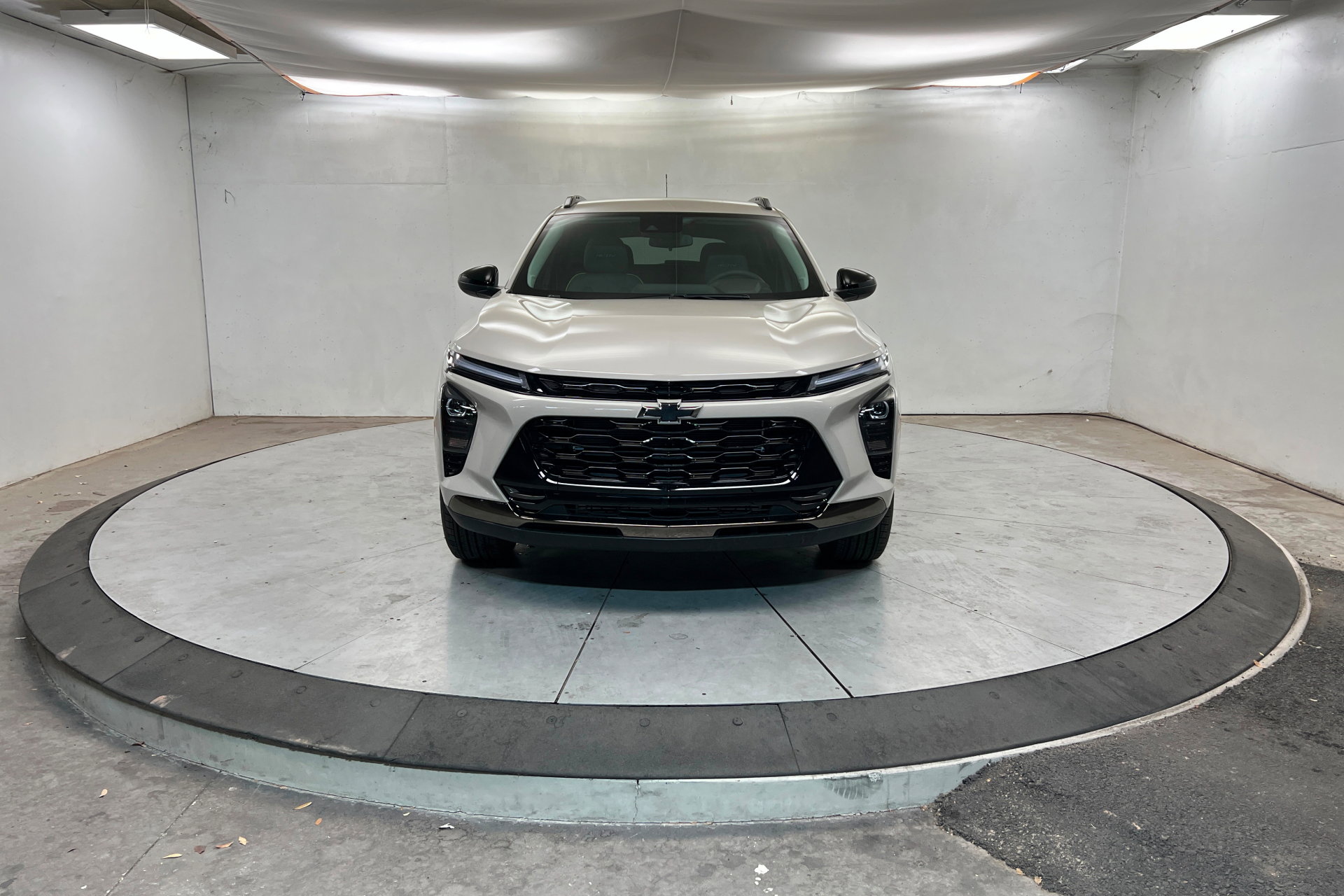 New 2026 Chevrolet Trax ACTIV w/ Driver Confidence Package image 9