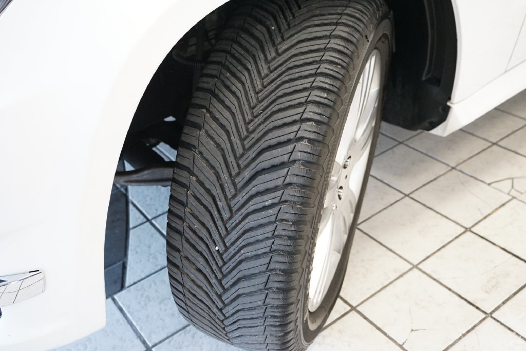 Used 2015 Mercedes-Benz GLK 350 4MATIC image 48