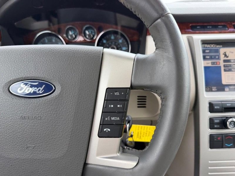 Used 2012 Ford Flex Limited w/ Equipment Group Order Code FWD image 16