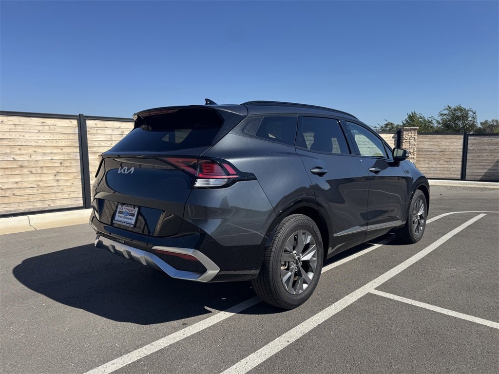 Used 2024 Kia Sportage SX image 8