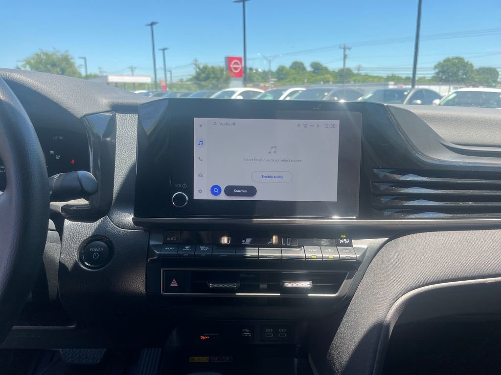 Used 2025 Toyota Camry LE w/ Convenience Package FWD image 14