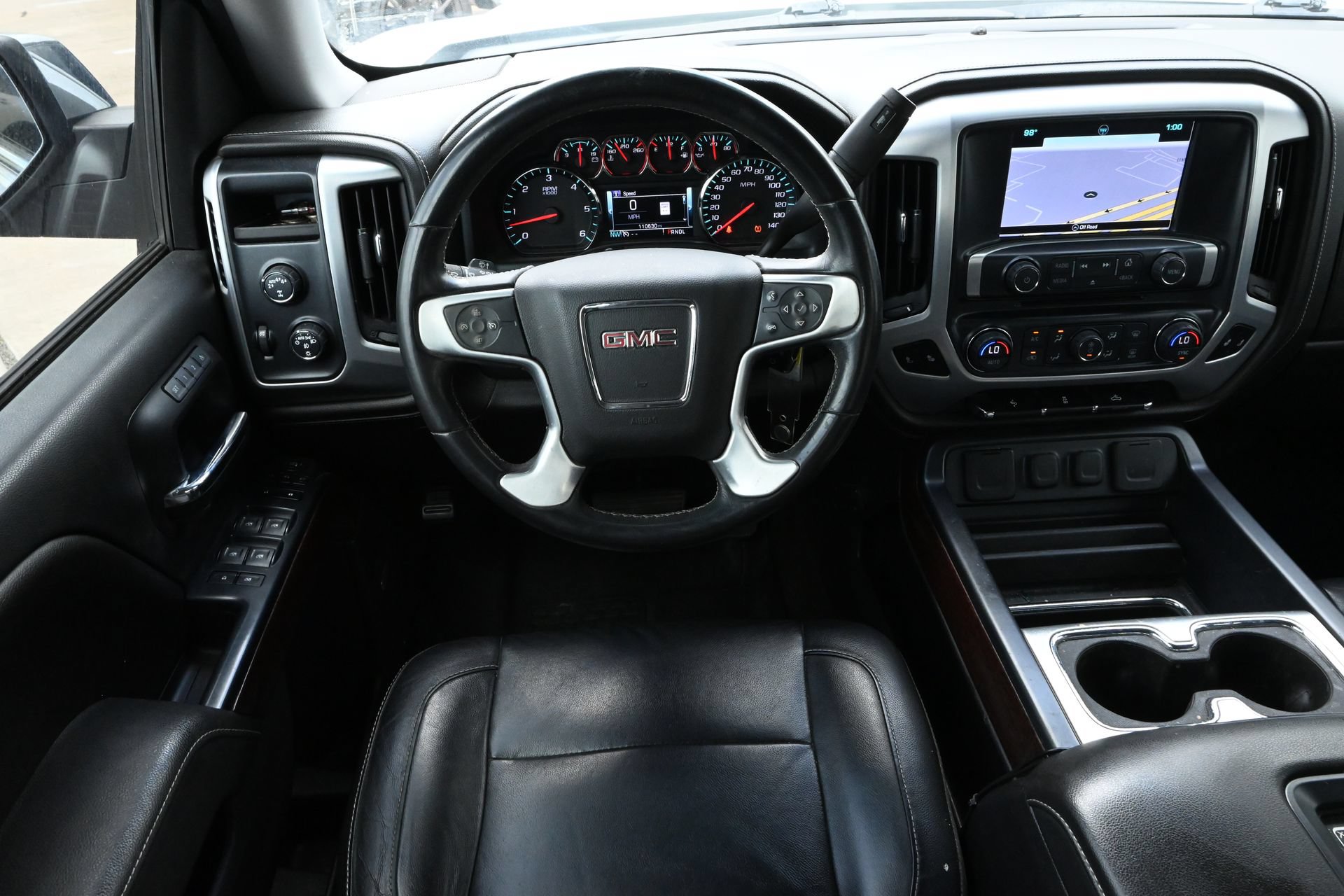 Used 2017 GMC Sierra 1500 SLT w/ SLT Premium Package AWD/4WD image 10