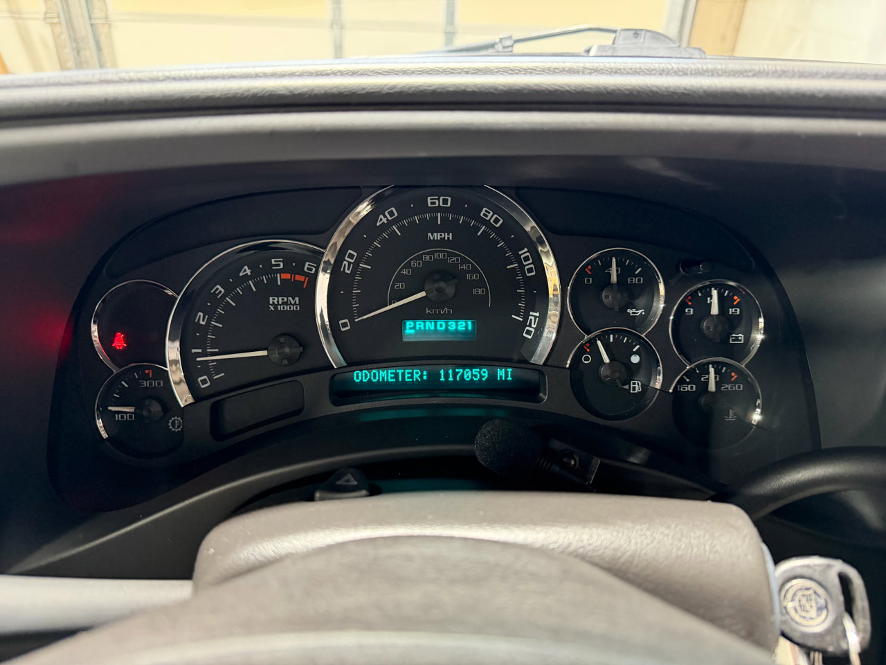 Used 2004 Cadillac Escalade ESV Platinum image 29