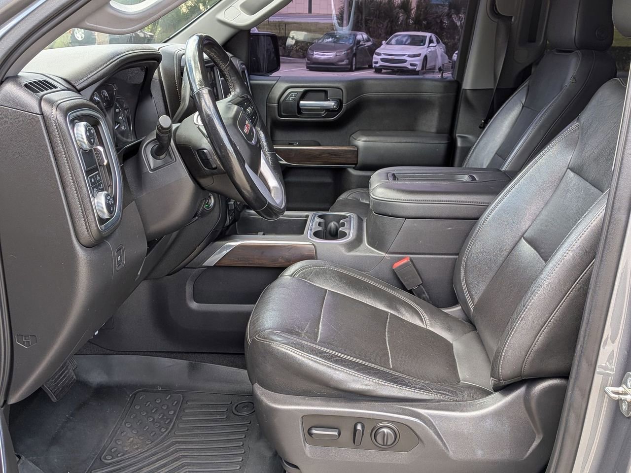 Used 2019 GMC Sierra 1500 SLT w/ SLT Premium Package RWD image 19