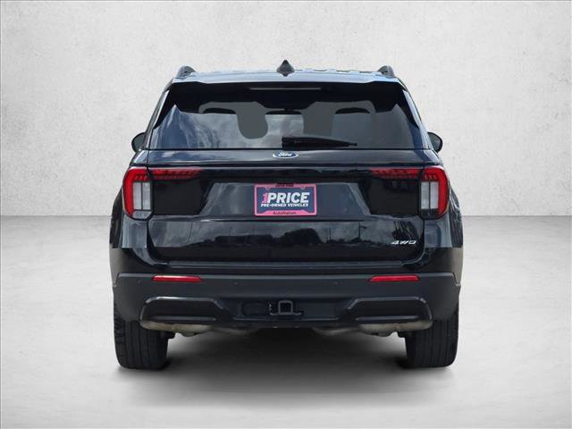 Used 2025 Ford Explorer ST-Line w/ ST-Line Street Pack AWD/4WD image 6