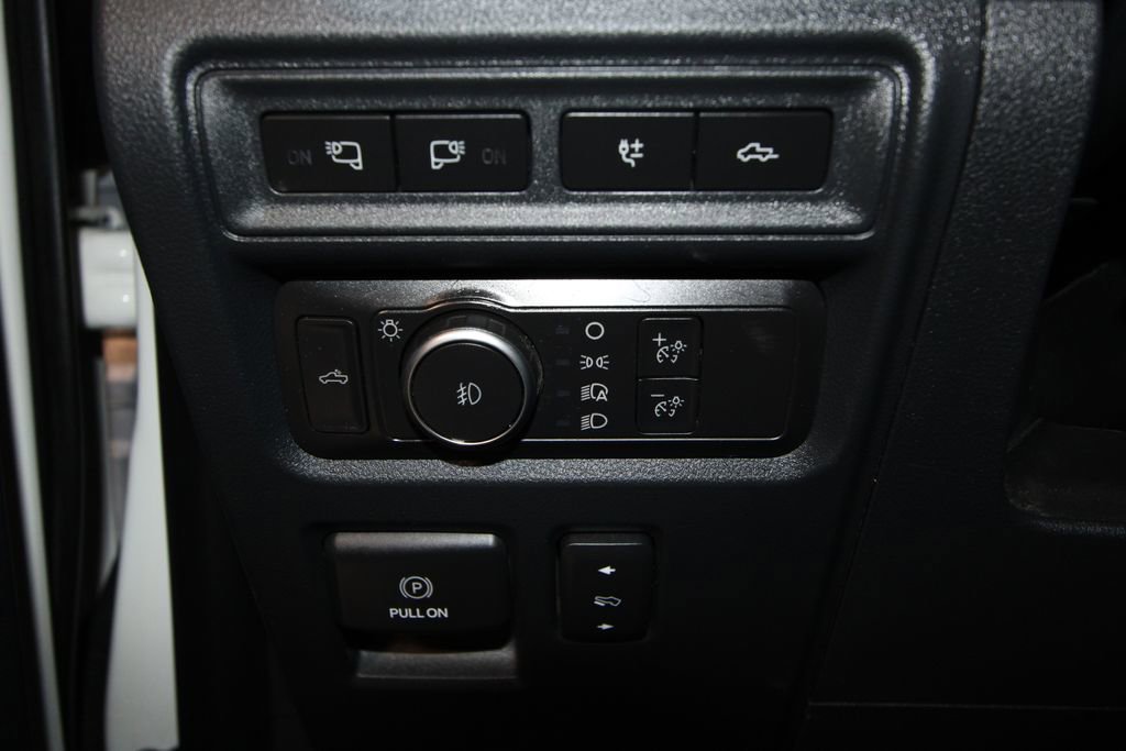 Used 2021 Ford F150 Lariat image 10