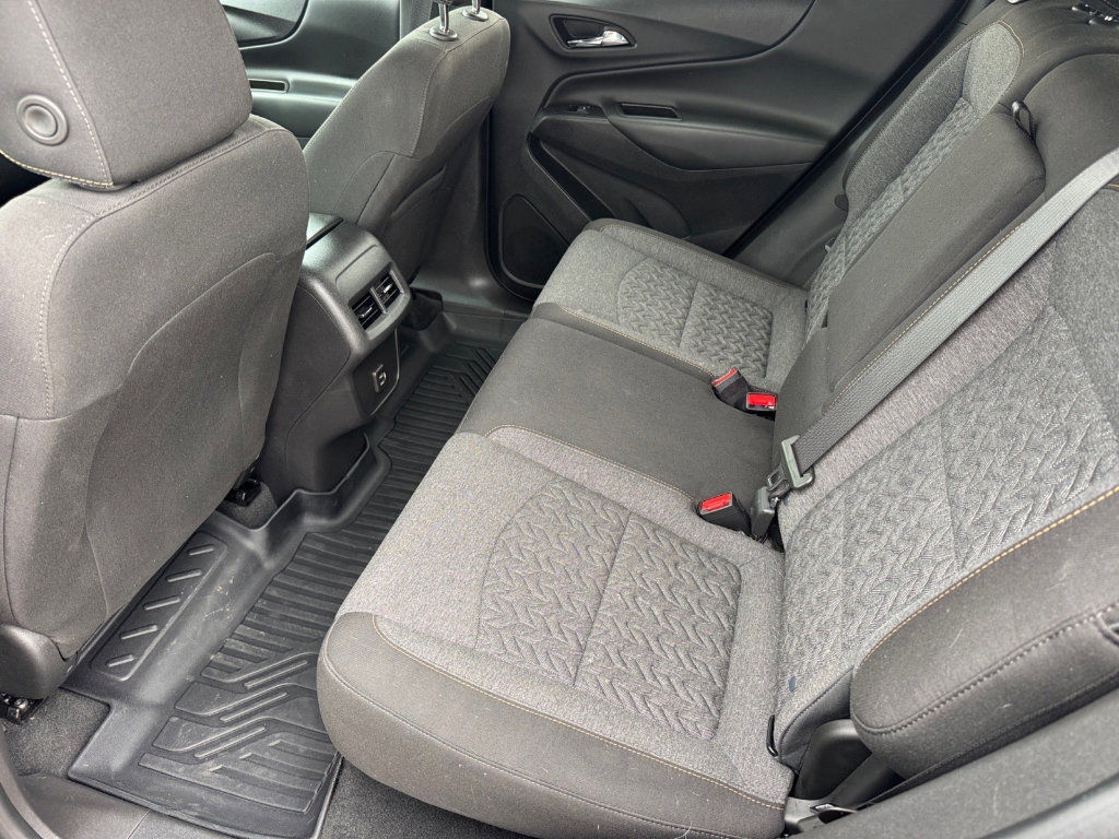 Used 2022 Chevrolet Equinox LT image 11