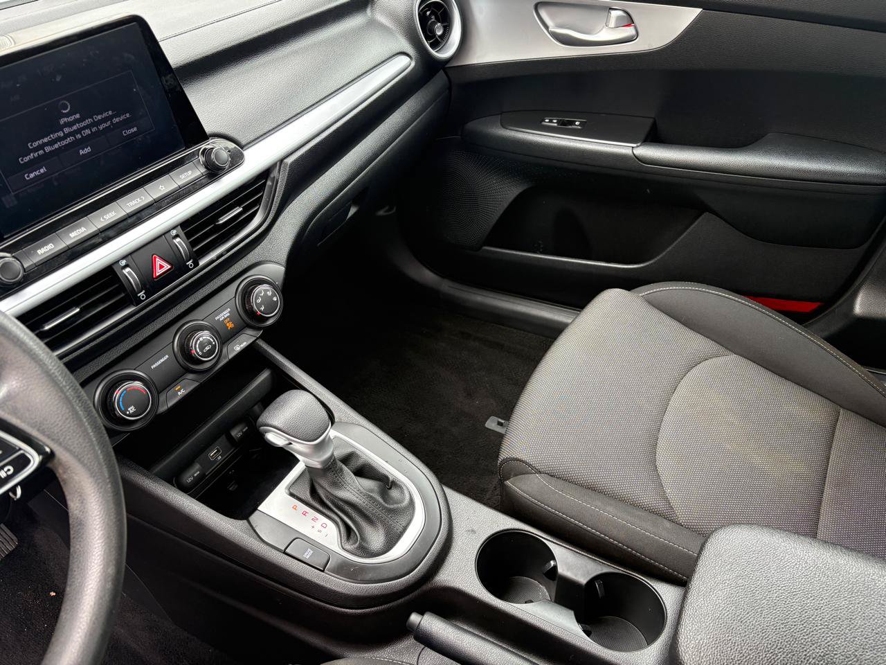 Used 2023 Kia Forte LXS FWD image 9