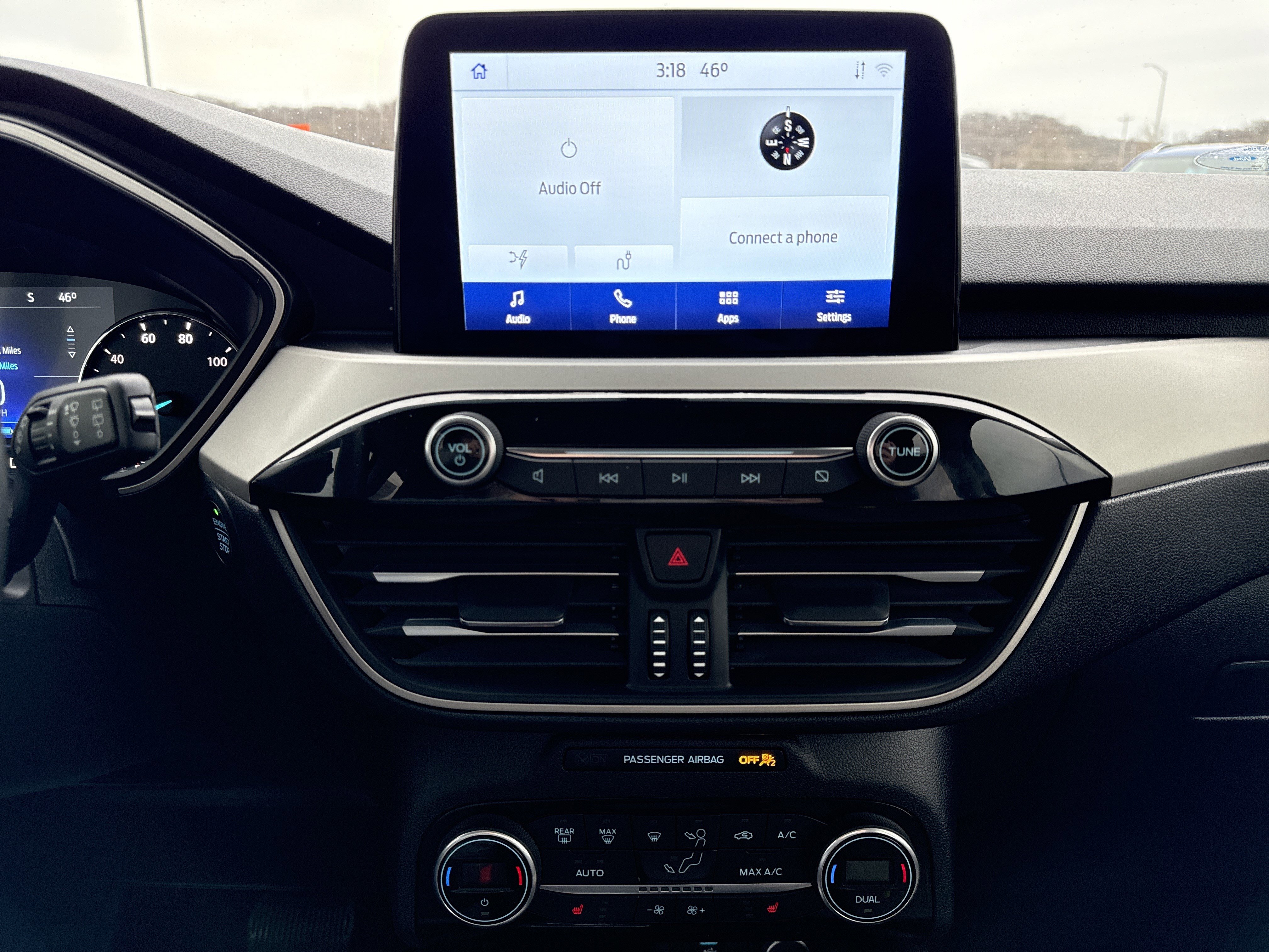 Used 2021 Ford Escape SE image 19