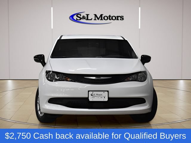 New 2026 Chrysler Voyager LX FWD image 7