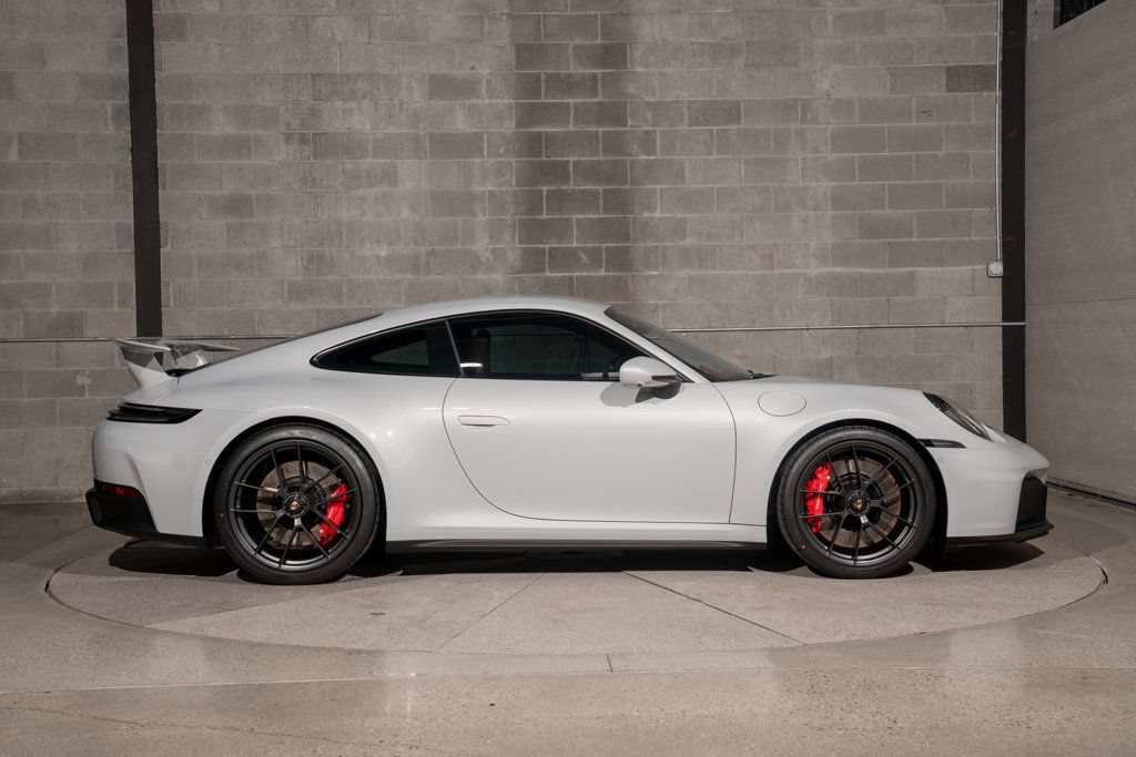 Used 2026 Porsche 911 GTS image 2