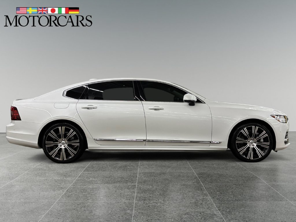 Certified 2025 Volvo S90 B6 Ultra AWD/4WD image 2